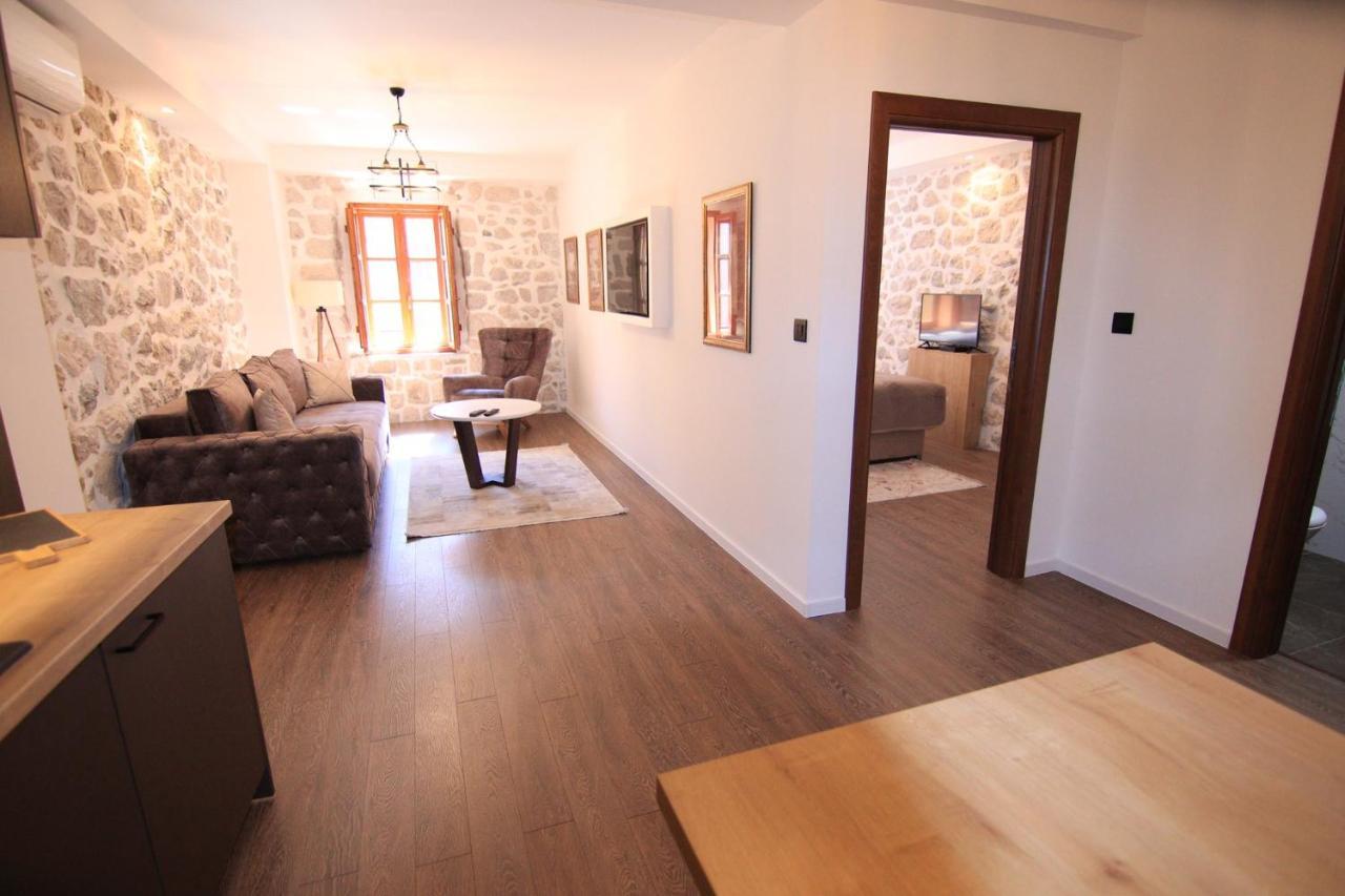 Apartmani Fantasia Cetinje Eksteriør billede