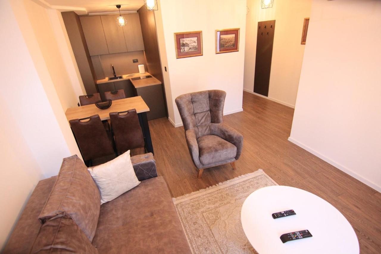 Apartmani Fantasia Cetinje Eksteriør billede